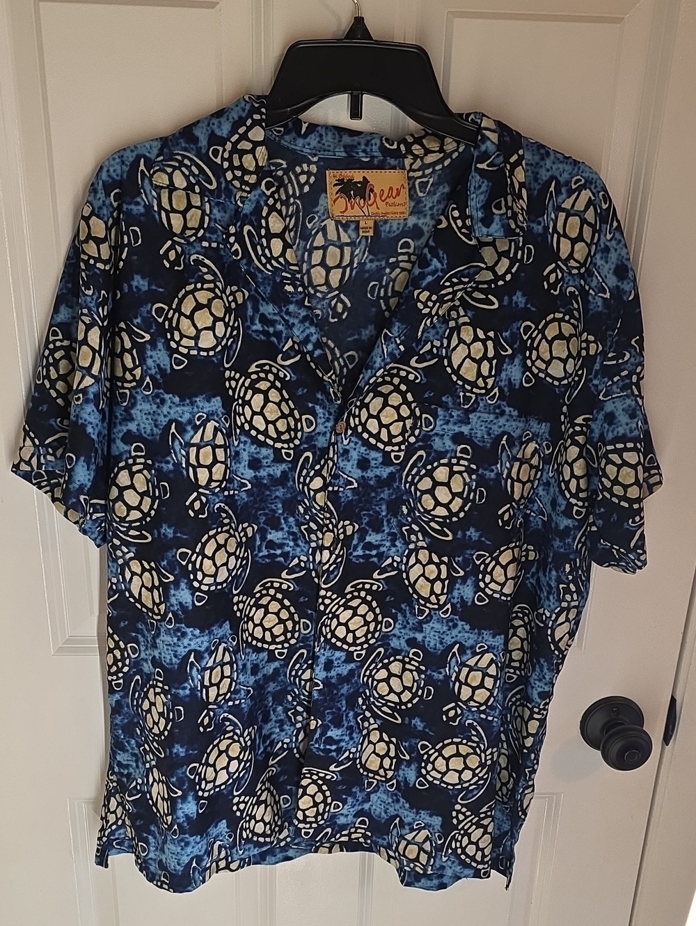 Turtle Print Short-Sleeve Button-Down Shirt - Blue
